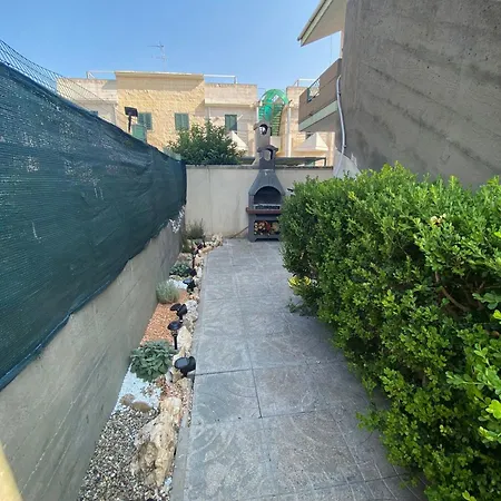 Casa Vacanze Con Terrazza Marina di Ginosa Exterior photo